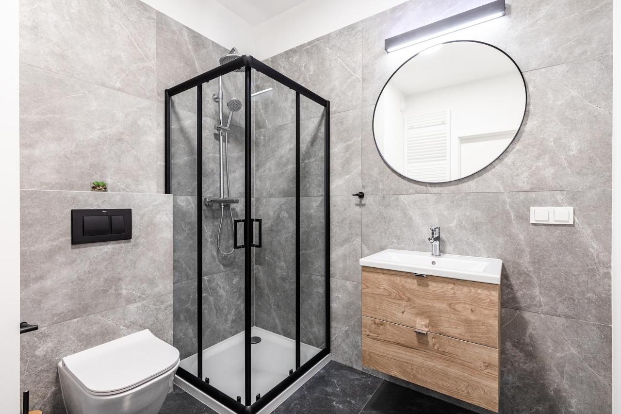 ורשה Platinum Apartments מראה חיצוני תמונה