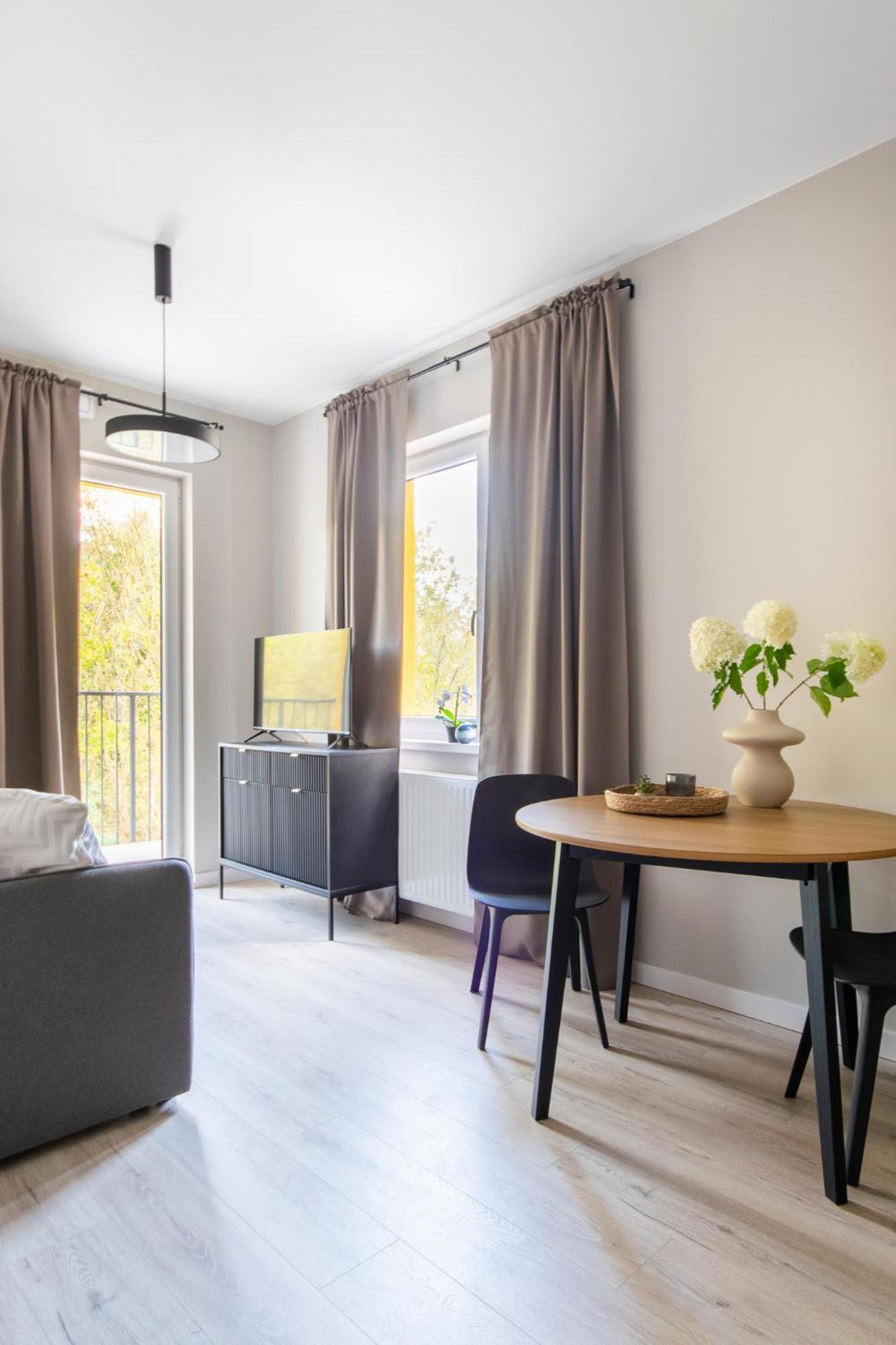 ורשה Platinum Apartments מראה חיצוני תמונה